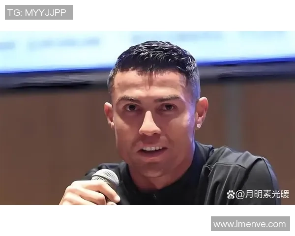 《冒牌足球球星如何一步步骗过了球迷与媒体的眼睛》 《冒牌足球球星如何一步步骗过了球迷与媒体的眼睛》